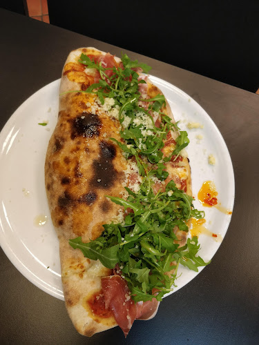 Comentarii opinii despre Gusto Italiano - Restaurang & Pizzeria&BAR