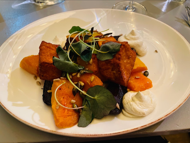 Frippe - Gastronomi och hotellverksamhet