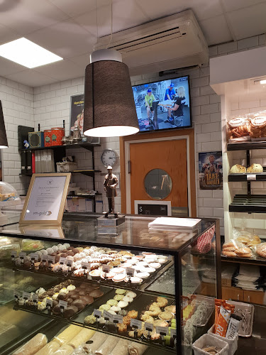 Opinii despre Konditori Bivur în Köping - Gastronomi och hotellverksamhet