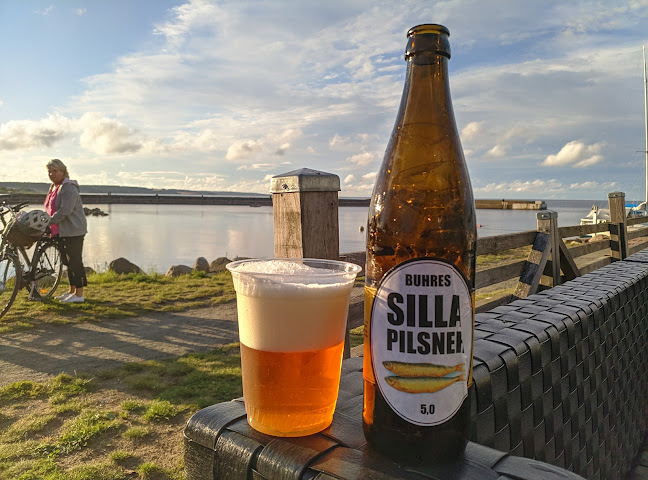 Buhres på Kivik - Gastronomi och hotellverksamhet