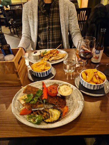 GREKISKA grill & bar - Kungsbacka