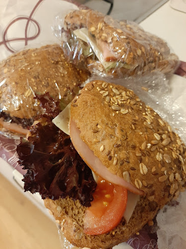 Centralens Café & Konditori - Gastronomi och hotellverksamhet