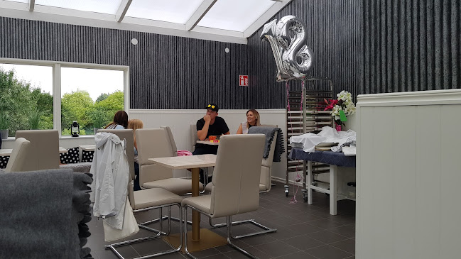 Glutenfria Paradiset Café och Butik I Stora Herrestad - Gastronomi och hotellverksamhet