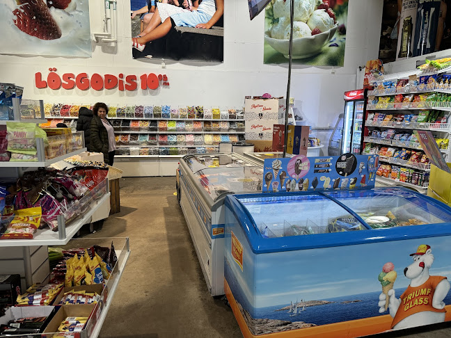 Triumf Glass & Godis - Gastronomi och hotellverksamhet