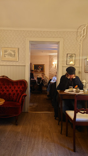 Comentarii opinii despre Kafé Kuriosa