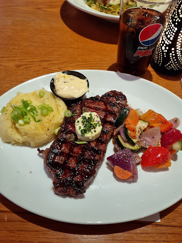 American Bar & Grill