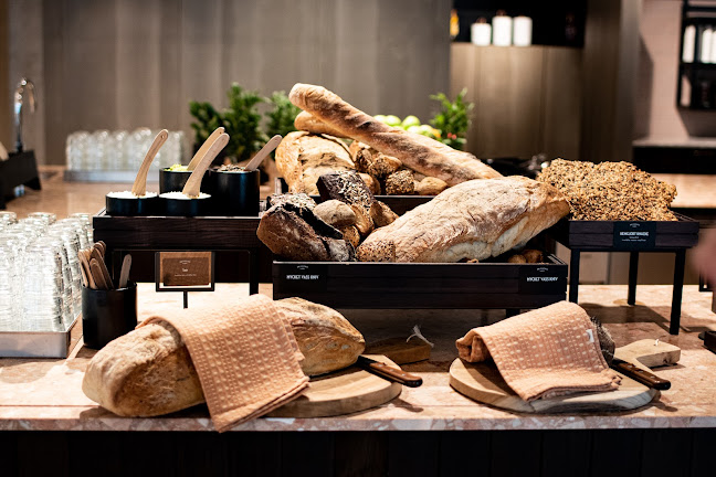 Brasserie Sabis - Gastronomi och hotellverksamhet