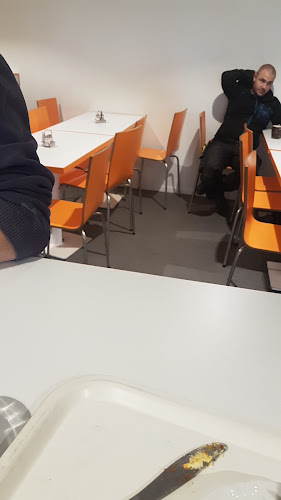 Opinii despre Mawlana Halal Kött AB în Årsta - Gastronomi och hotellverksamhet