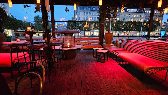 Norrmalmstorg 6, 111 46 Stockholm