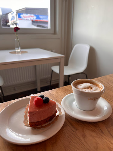 Hallsta Gårdsgata 12, 721 38 Västerås