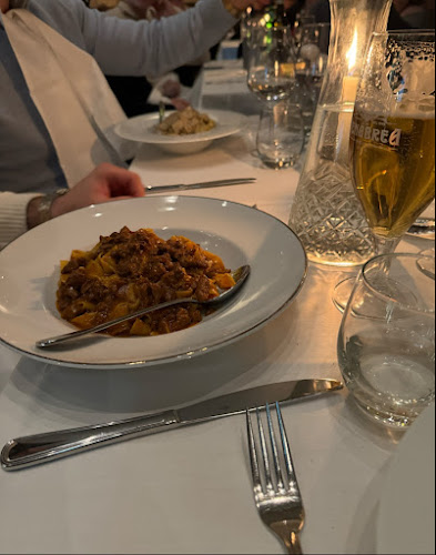 Restaurang Esperanza - Gastronomi och hotellverksamhet