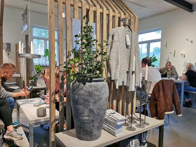 Grafitgrå - Gastronomi och hotellverksamhet