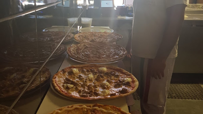 Opinii despre Pizzeria Napoli Vadstena în Vadstena - Gastronomi och hotellverksamhet