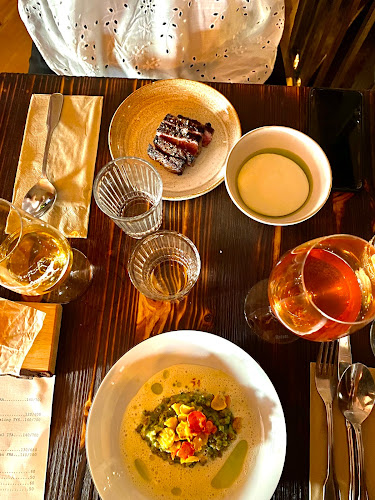 Comentarii opinii despre Nästgårds Bua