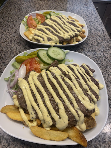 Comments and reviews of Kebabnekajse Pizzeria