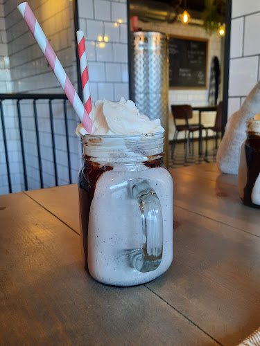 Comentarii opinii despre Restaurang Apa