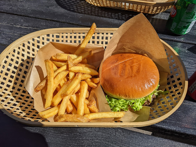 Comentarii opinii despre strandens burgers