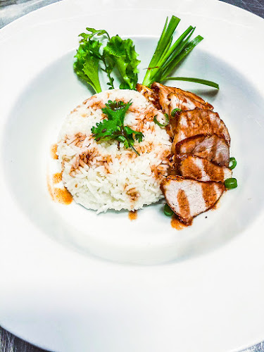 Comentarii opinii despre Aharn Thai Aroy Restaurang