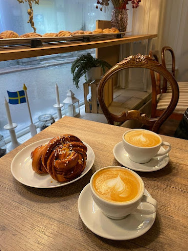 Opinii despre Cafe Krans în Stockholm - Gastronomi och hotellverksamhet