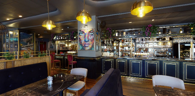 Comentarii opinii despre Napulé