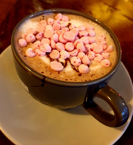 Opinii despre MEJERIET KAFÉ & SKAFFERI în Trollhättan - Gastronomi och hotellverksamhet