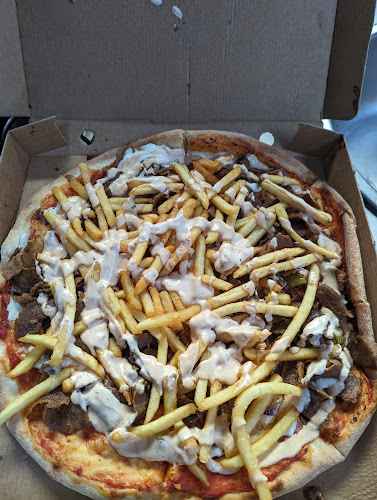 Olles Pizzeria - Gastronomi och hotellverksamhet