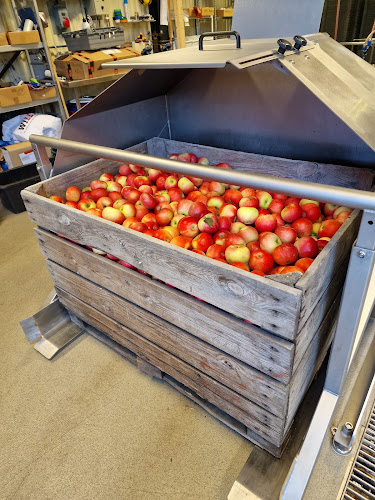 Comments and reviews of Husets Must AB