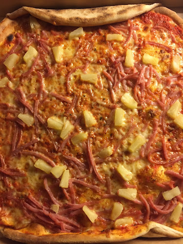 Pizzeria Papillon Open Times