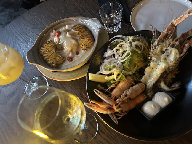 Sjöbaren Lorensberg - Gastronomi och hotellverksamhet