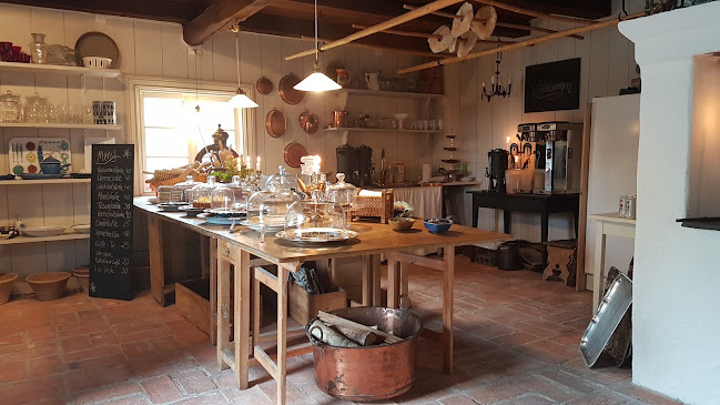 Opinii despre Nora Annas Gårdscafe’ och glamping în Nora - Gastronomi och hotellverksamhet