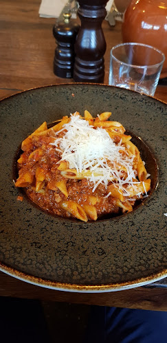 Limone Ristorante Italiano - Gastronomi och hotellverksamhet