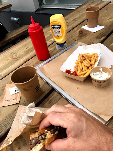 Jureskogs - Gastronomi och hotellverksamhet