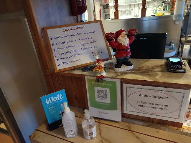 Opinii despre Holmängens gatukök och pizzeria în Vänersborg - Gastronomi och hotellverksamhet