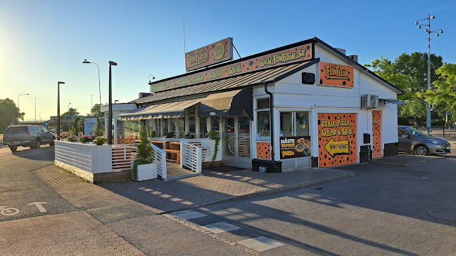 Flintston Backaplan - Gastronomi och hotellverksamhet