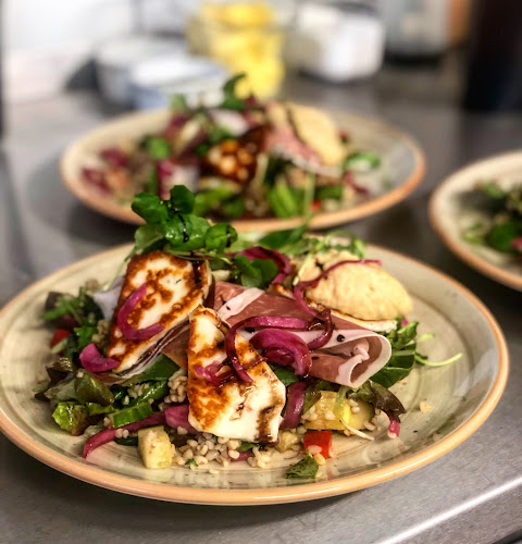 Opinii despre Mamma o. jag Bistro în Stockholm - Gastronomi och hotellverksamhet