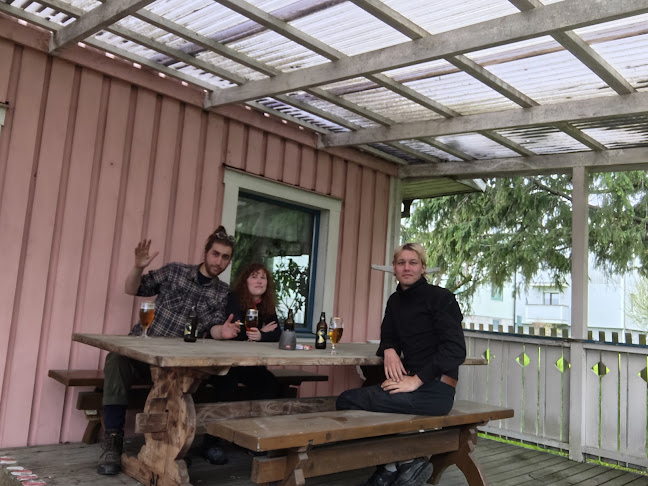 Restaurang Rosa Huset - Gastronomi och hotellverksamhet