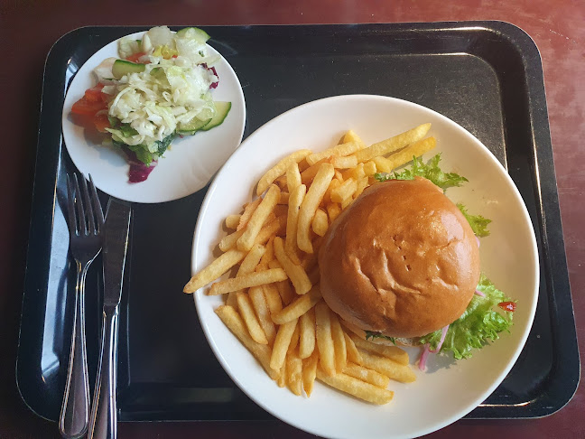 Comments and reviews of The Hive Foodmarket