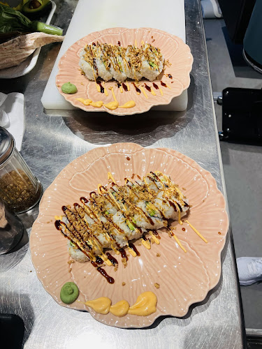 Sushi Nesuto Sköndal - Gastronomi och hotellverksamhet