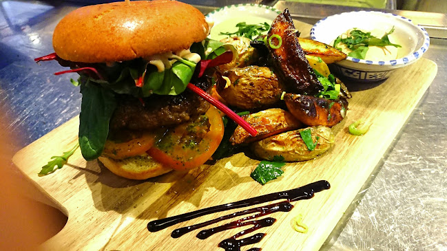 Reviews of Restaurant L'Oasis in Strängnäs - Gastronomi och hotellverksamhet