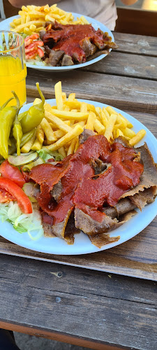 Pizzabutik Vesuvio - Gastronomi och hotellverksamhet