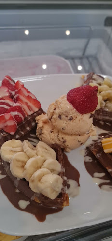 Opinii despre Letchi - Cafe Trelleborg în Trelleborg - Gastronomi och hotellverksamhet