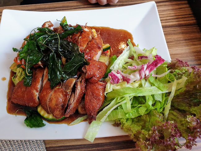 Thai Town Restaurang Phone number