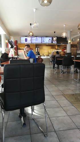 Pizzeria Campino - Gastronomi och hotellverksamhet