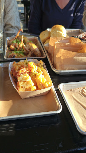 Reviews of Holy Smoke BBQ in Nyhamnsläge - Gastronomi och hotellverksamhet