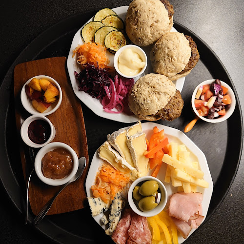Opinii despre Smakverkstan Bryggeri în Bromma - Gastronomi och hotellverksamhet