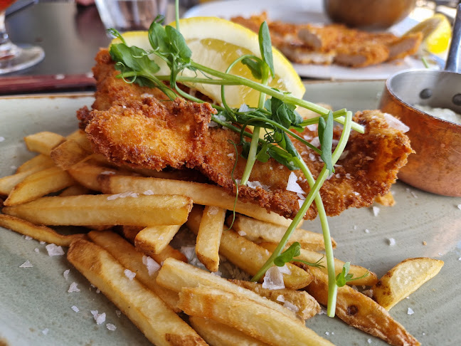 Comments and reviews of Gustav Adolf