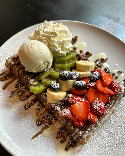 Opinii despre Waffle Lounge în Köping - Gastronomi och hotellverksamhet