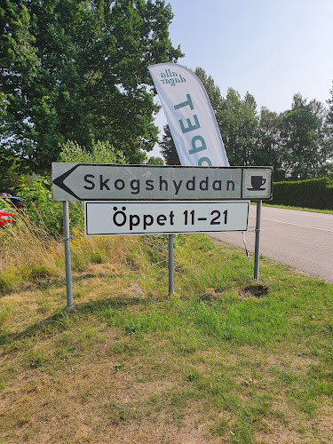 Comentarii opinii despre Skogshyddans café