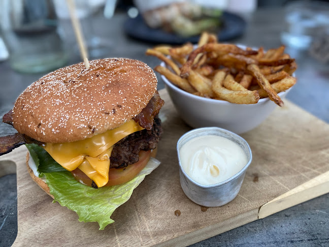 Reviews of NP BISTRO in Ystad - Gastronomi och hotellverksamhet