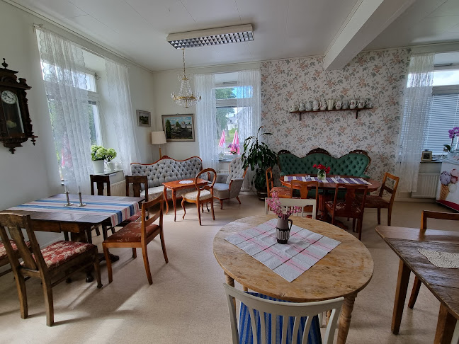 Strömsbergs - Cafe * Konferens * Fest - Gastronomi och hotellverksamhet